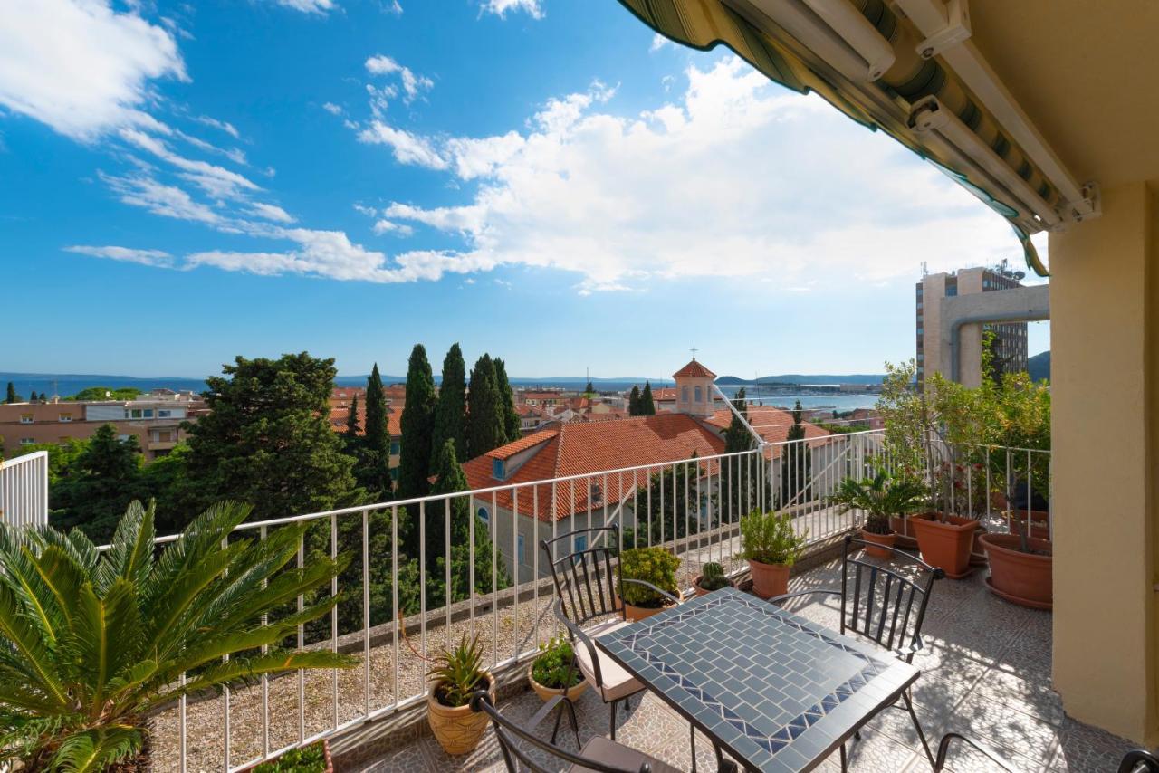Sky Apartment Сплит Экстерьер фото